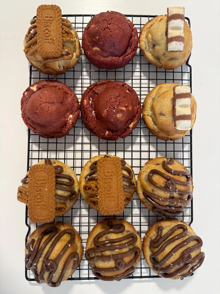 Luxy Cookies em grelha, vistas de cima